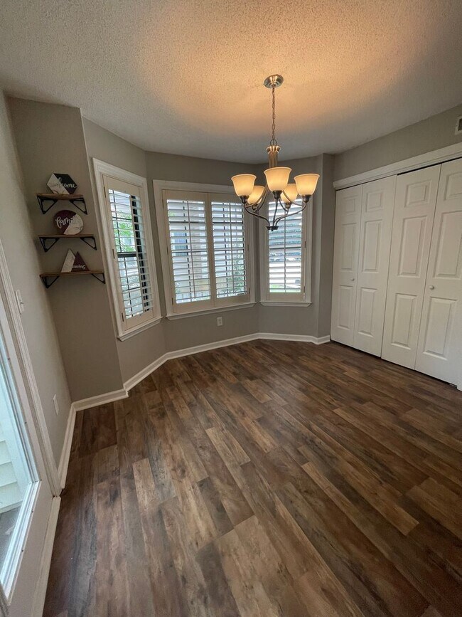 Building Photo - 3404 Doriswood Ct Antioch, TN 37013