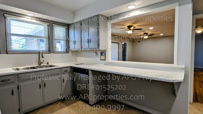 Building Photo - 11151 Chadsey Dr