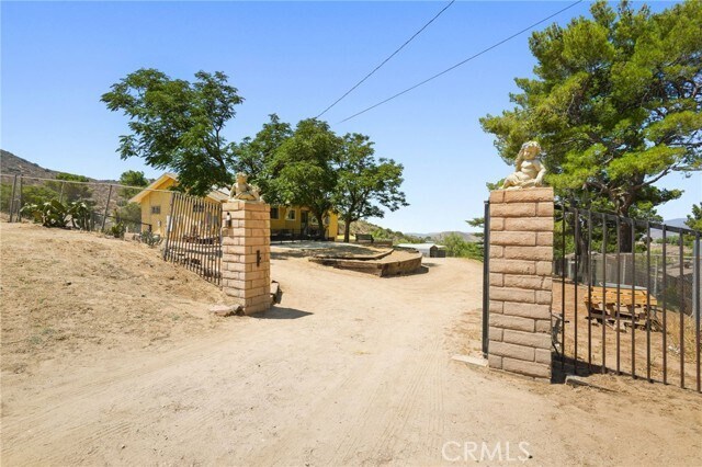 Building Photo - 35315 Glenwall St