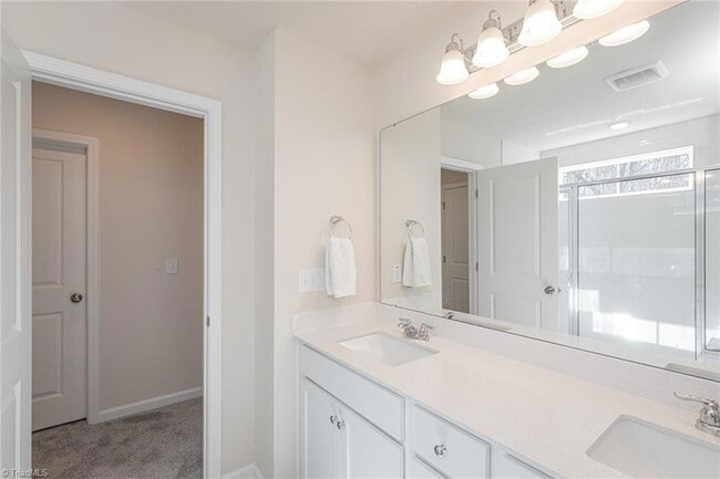 Building Photo - 4068 Beckton Trl