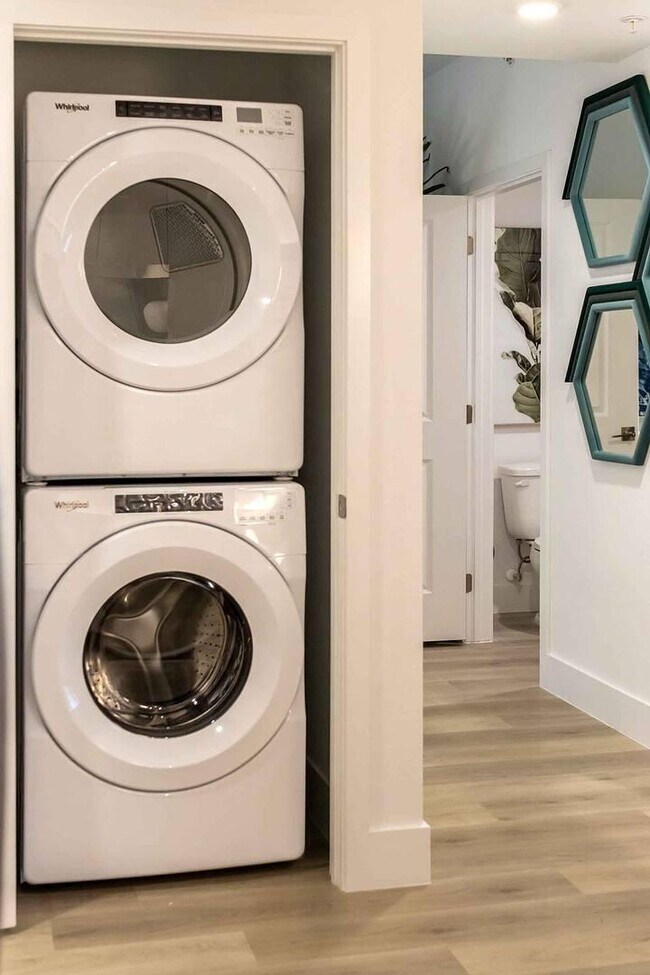 Building Photo - 2985 SW 122nd Ave