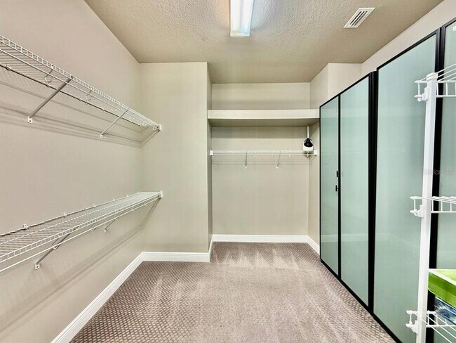 Building Photo - 6414 Salt Creek Ave