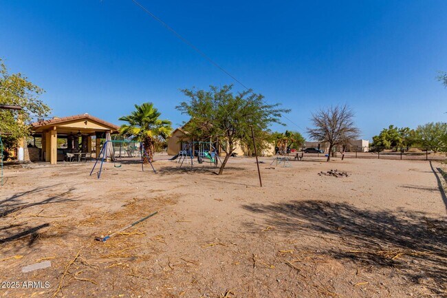 Building Photo - Massive Equestrian Property with Mountain ...