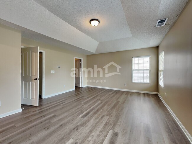 Building Photo - 1053 Kings Mountain Ln