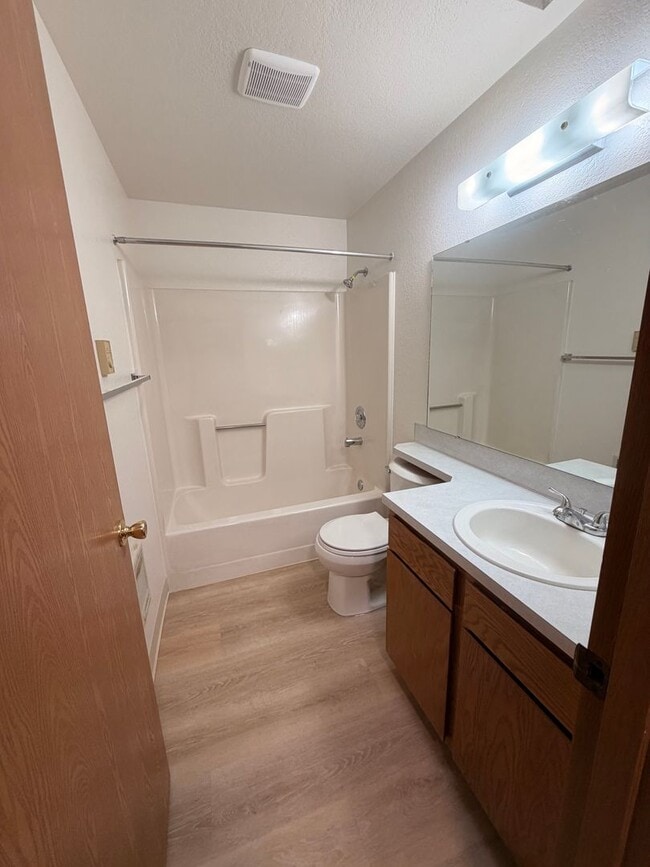 Building Photo - PHYLLIS MASHBURN TRUST