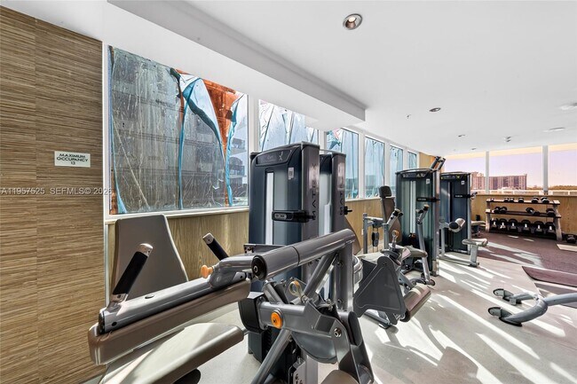 Building Photo - 400 Sunny Isles Blvd