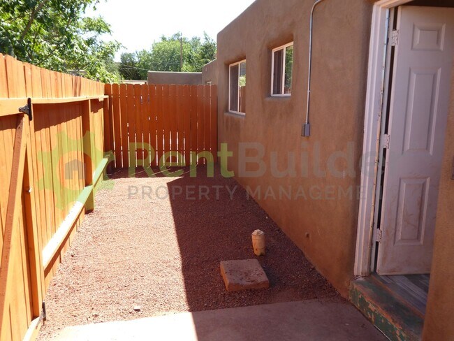 Building Photo - 3426 Smith Ave SE