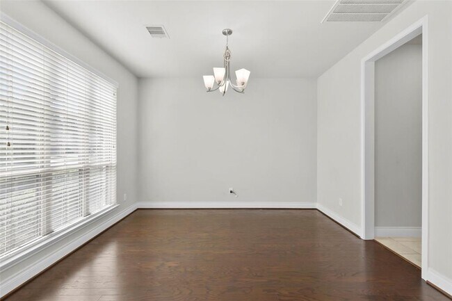 Building Photo - 10523 Largoward Ln