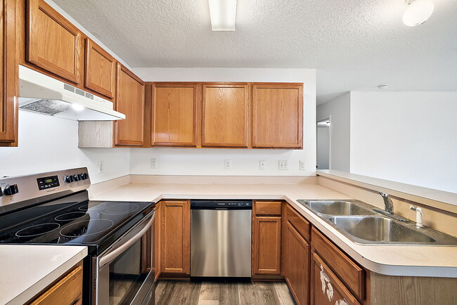 Building Photo - 526 Paulling Dr