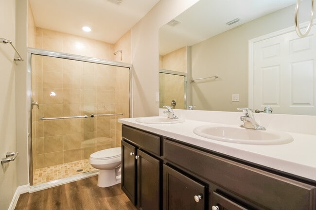 Building Photo - 3022 36th St SW