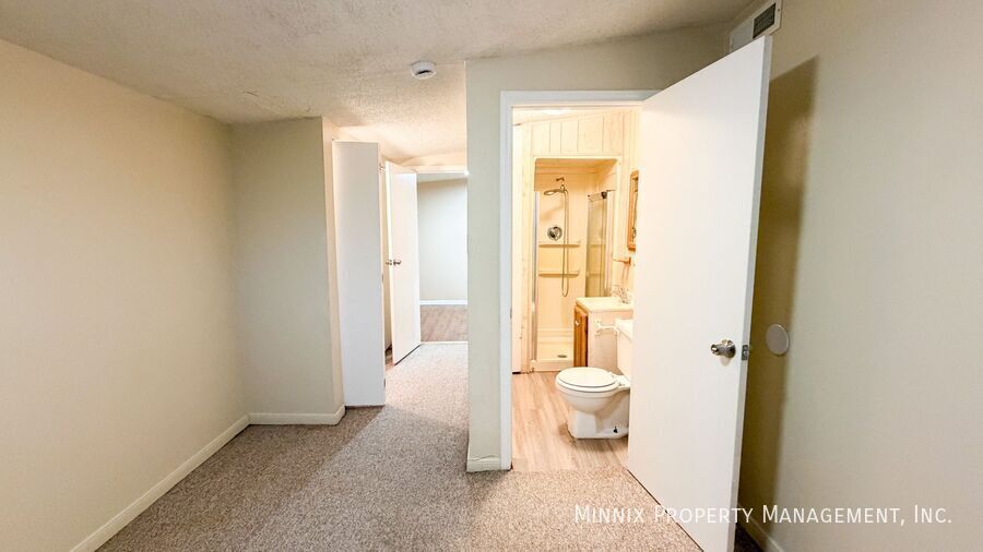 Building Photo - 2415 23rd St