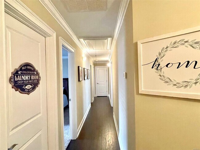 Building Photo - 941 Wheat Ridge Dr