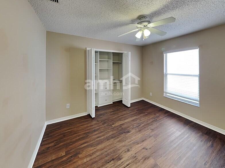 Building Photo - 10653 Firebrick Ct