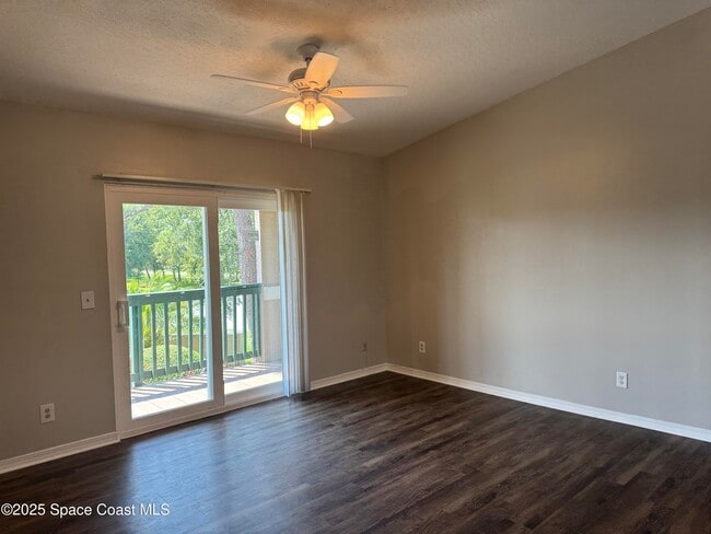 Building Photo - 7667 N Wickham Rd