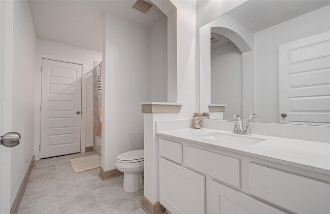 Building Photo - 4211 Limestone Terr