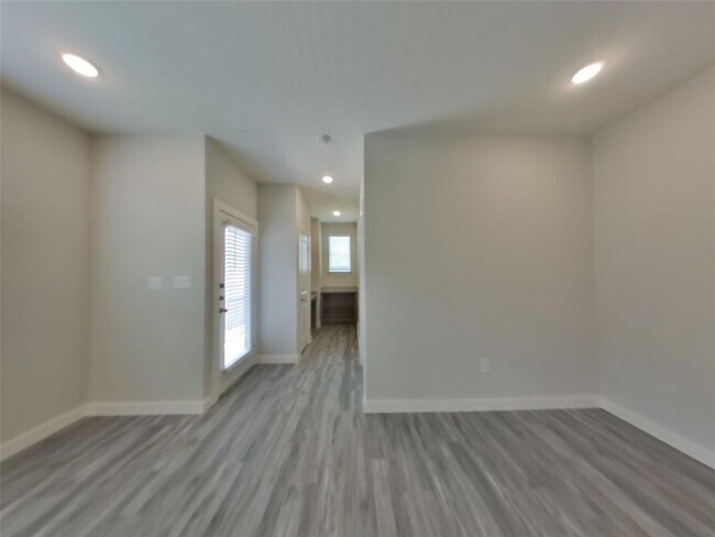 Building Photo - 1625 Palo Verde Wy