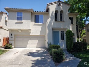 Building Photo - Lovely Tassajara Ranch 3/2.5 near Emerald ...