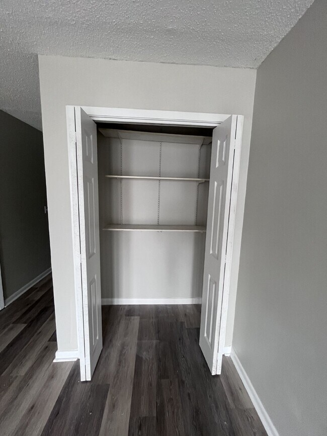Building Photo - Townhouse available now FOR RENT in Daleville, AL!!