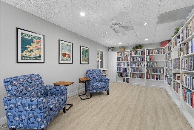 Building Photo - 609 12th Ave S