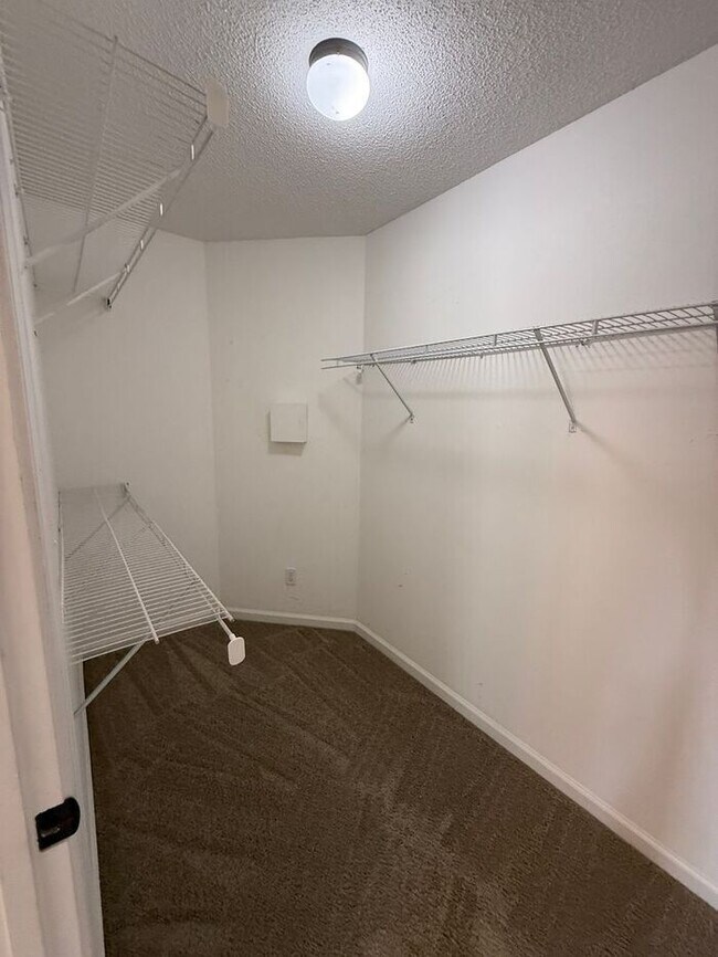 Building Photo - Gated Community - 3 Bedroom 2 Bathroom Cordova Rental Home