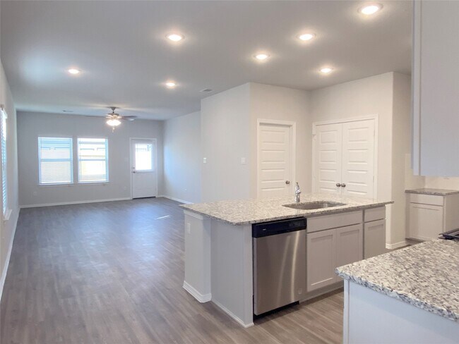 Building Photo - 23338 Spring Genesis Ln