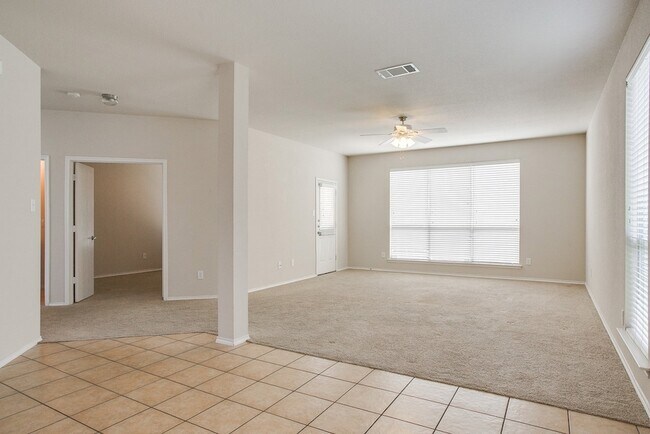 Building Photo - 5824 Melanie Ct