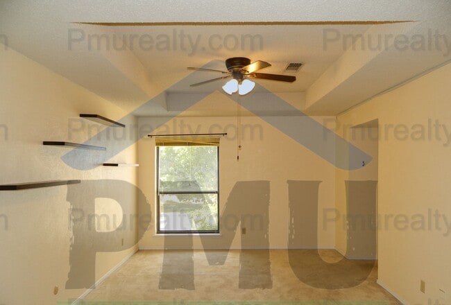 Building Photo - AVAILABLE NOW!!! Gorgeous 3+ Bed 2-Bath To...