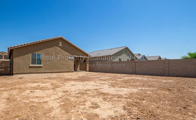 Building Photo - 10441 W Cordes Rd