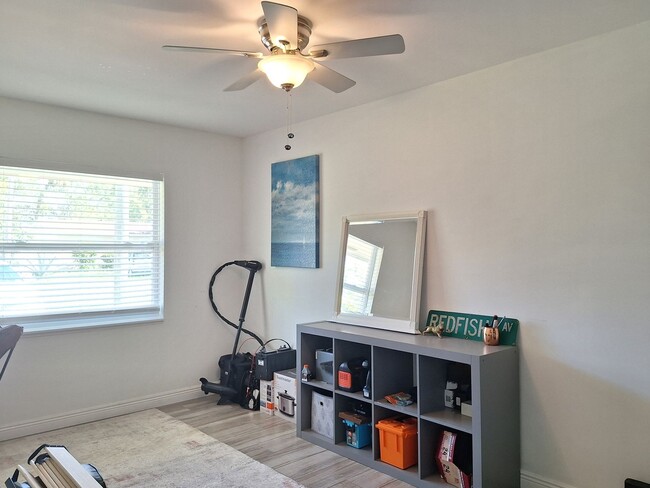 Building Photo - 3BR 2BA EDGEWATER HOME FOR RENT, LONG TERM...