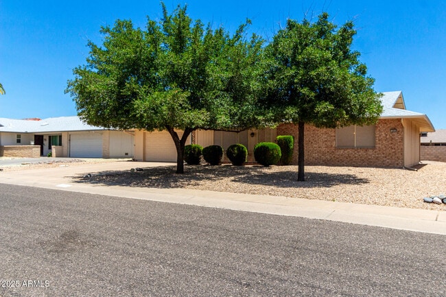 Building Photo - 12822 W Paintbrush Dr