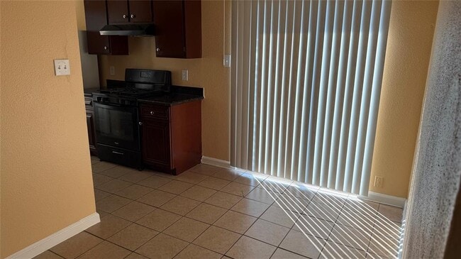 Building Photo - 12014 Tambourine Dr
