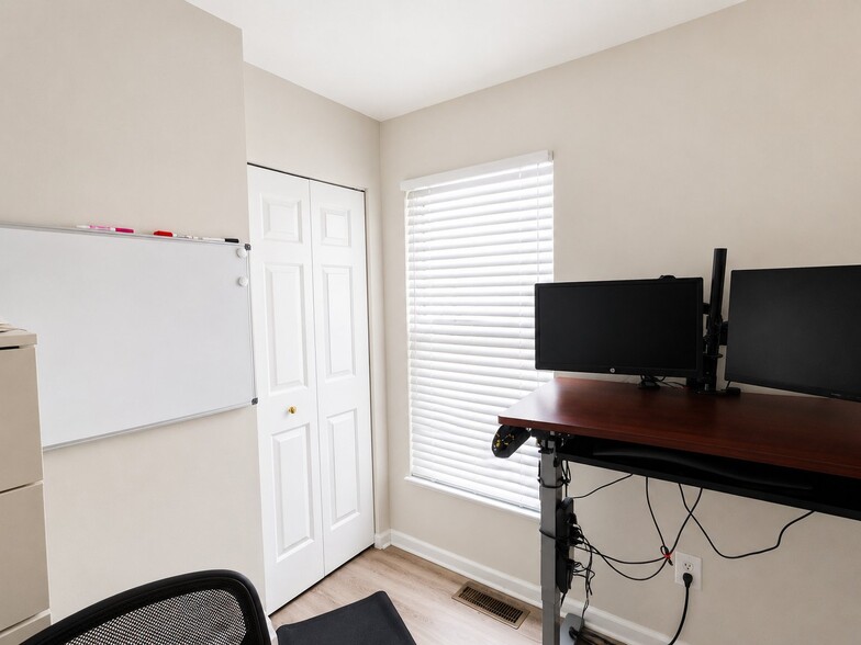 Building Photo - 1711 Vonnies View Ct