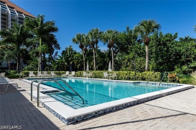 Building Photo - 5501 Heron Point Dr