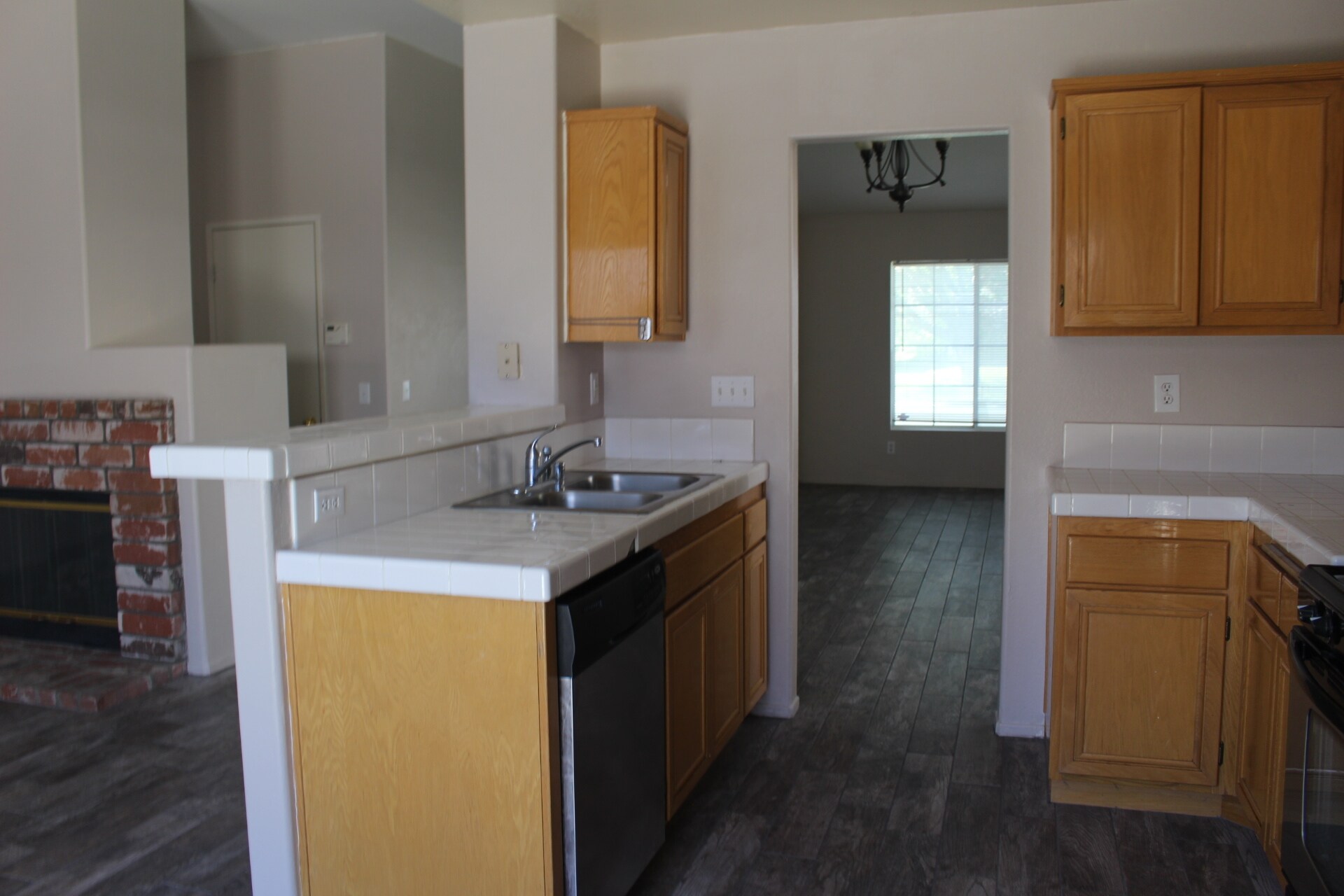 Building Photo - 3365 Summer Breeze Ave