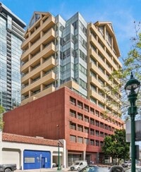 Building Photo - 350 W Ash St