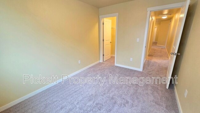 Building Photo - 2467 Schley Blvd