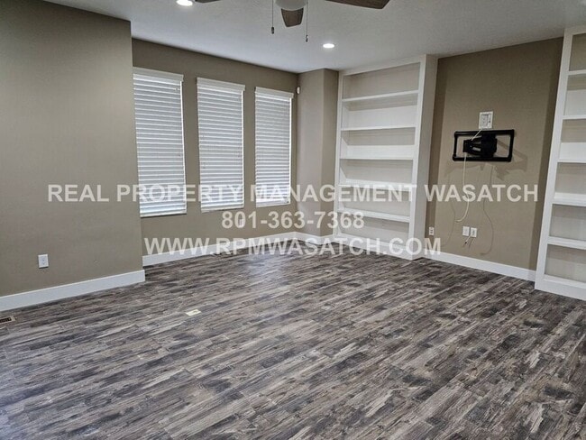 Building Photo - 11367 Oakmond Rd