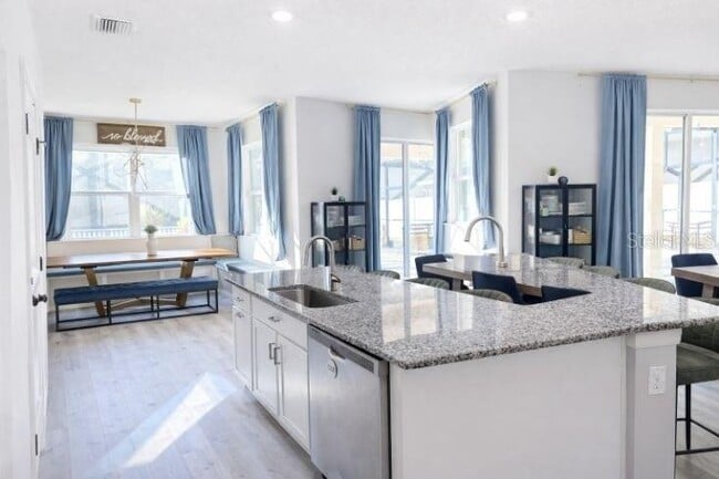 Building Photo - 9110 Freedom Hill Dr