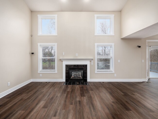 Building Photo - 7302 Claddaugh Ln