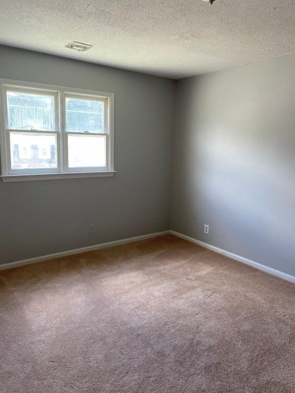 Building Photo - 225 Seminole Trail #H