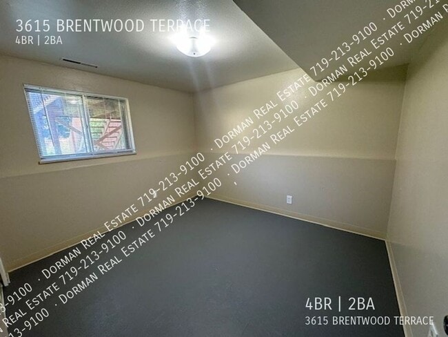 Building Photo - 3615 Brentwood Terrace