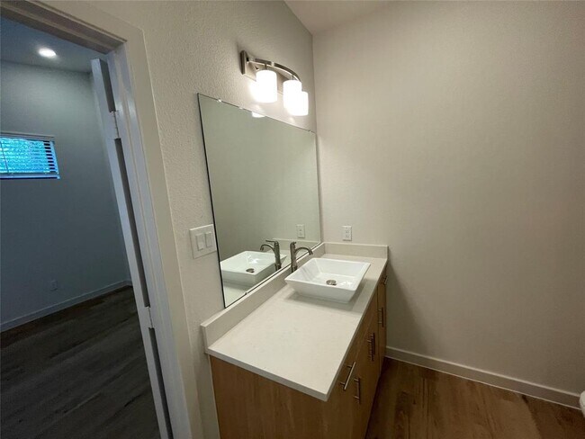 Building Photo - 2515 Appian Wy