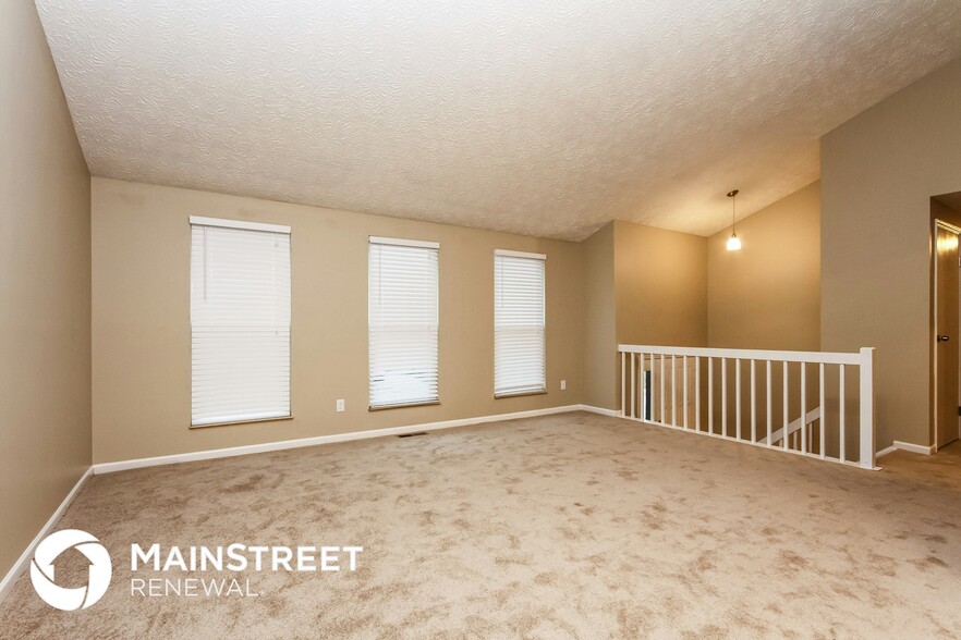 Building Photo - 5678 Colonist Cir