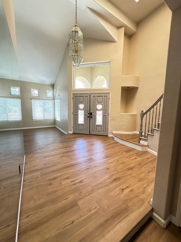 Building Photo - 41411 Iona Cir