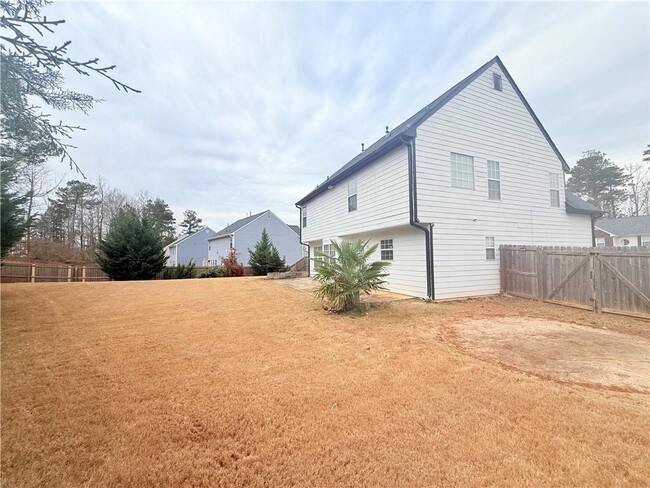 Building Photo - 945 Sweet Mill Ln