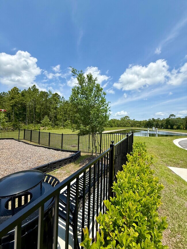 Building Photo - 224 Beach Palm Ct