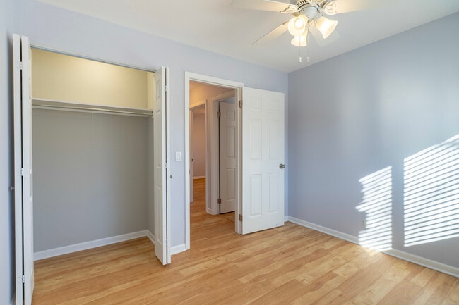 Building Photo - 49 Stanton Ct