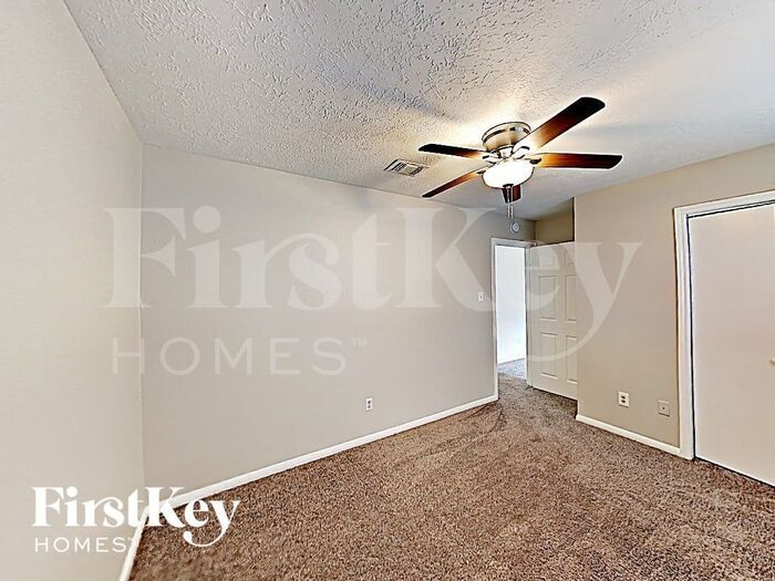 Building Photo - 23059 Banquo Dr