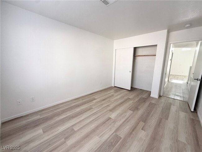 Building Photo - 61 Belle Point Ave