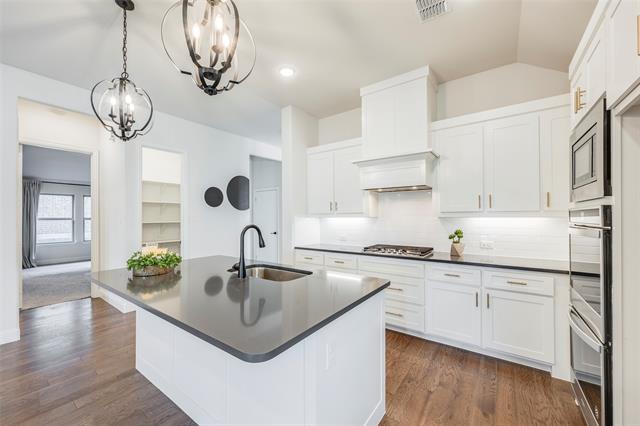 Building Photo - 14304 Spitfire Trail